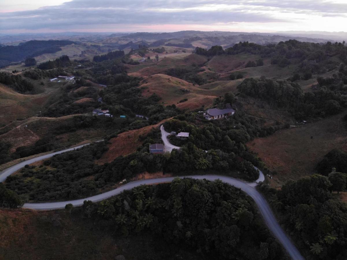 Rock Retreat B&B farmstay Waitomo Caves Exteriör bild